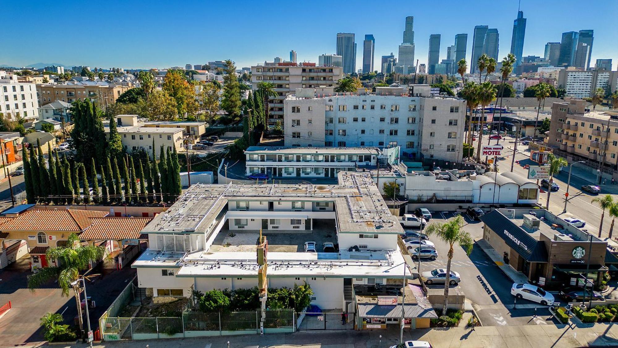 La Royal Viking Hotel Los Angeles Exterior photo